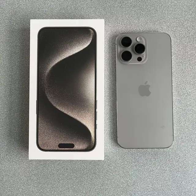 iPhone 15 Pro Max Natural Titanium 1TB